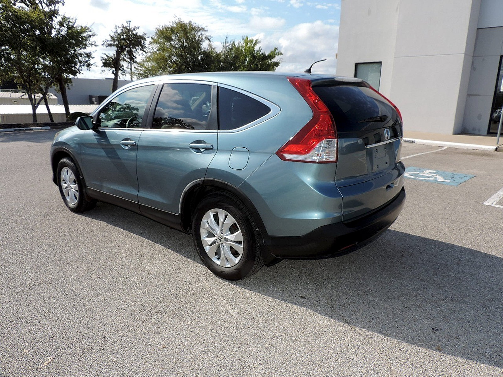 Used 2014 Honda CR-V EX image 7
