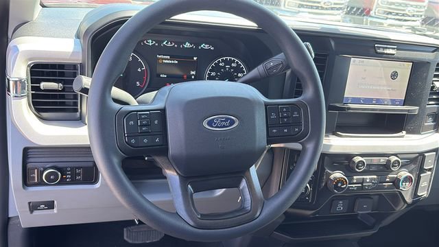 New 2026 Ford F250 XLT w/ FX4 Off-Road Package AWD/4WD image 19