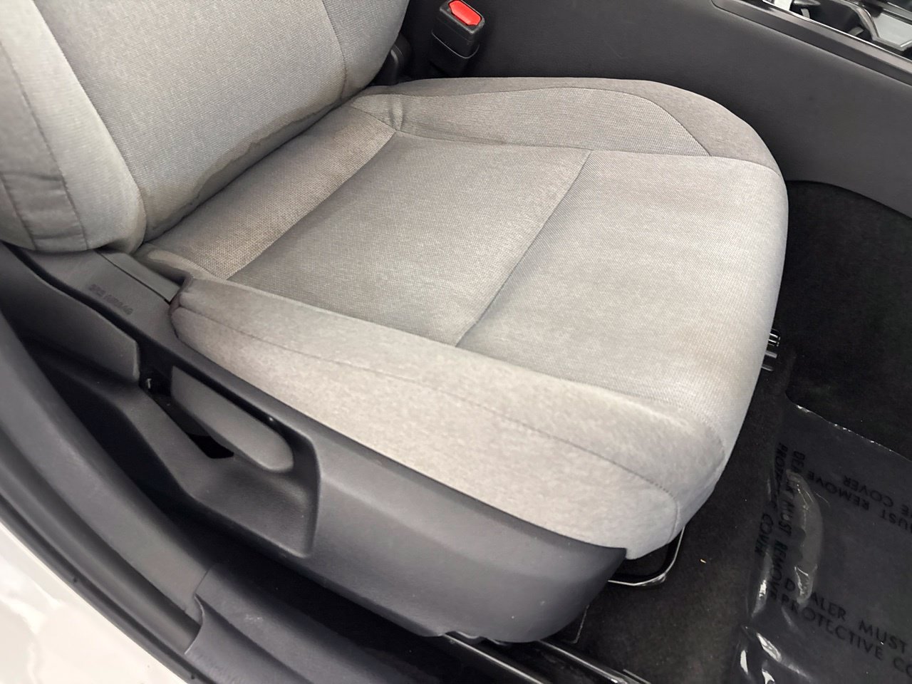 Used 2025 Toyota Camry LE w/ Convenience Package FWD image 28