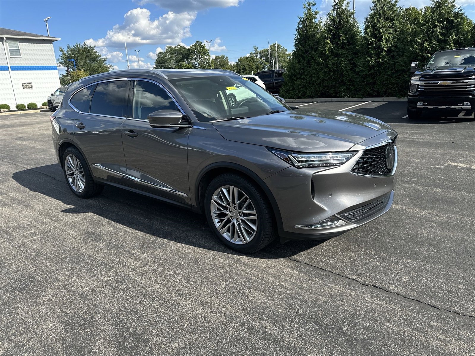 Used 2024 Acura MDX SH-AWD w/ Advance Package image 2