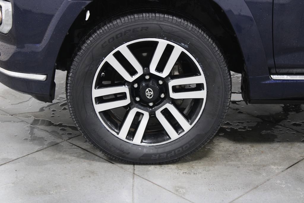 Used 2016 Toyota 4Runner Limited image 21