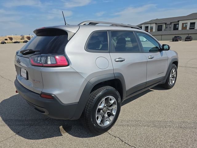 Used 2020 Jeep Cherokee Trailhawk w/ Cold Weather Group image 13