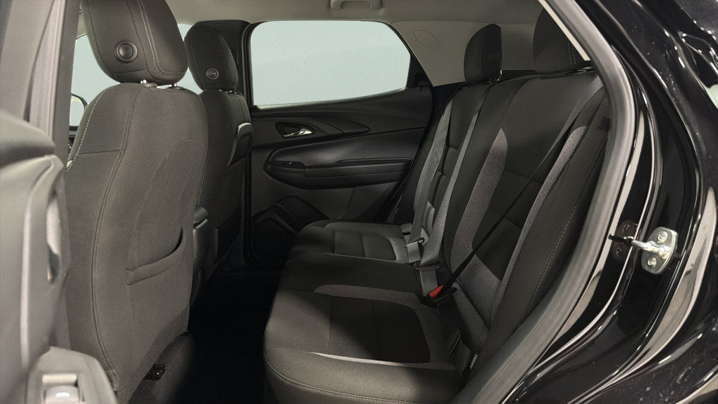Used 2025 Chevrolet TrailBlazer LT FWD image 33