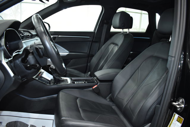 Used 2022 Audi Q3 2.0T Premium Plus w/ Premium Plus Package image 24