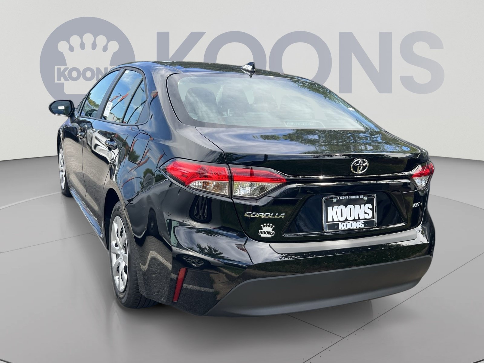 New 2026 Toyota Corolla LE FWD image 2