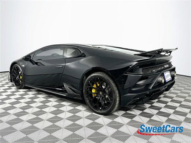 Used 2021 Lamborghini Huracan EVO image 5