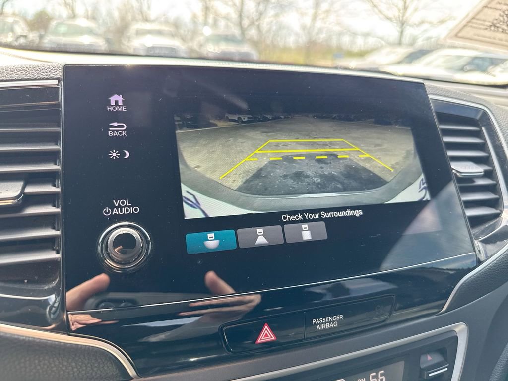 Used 2021 Honda Passport Sport image 15