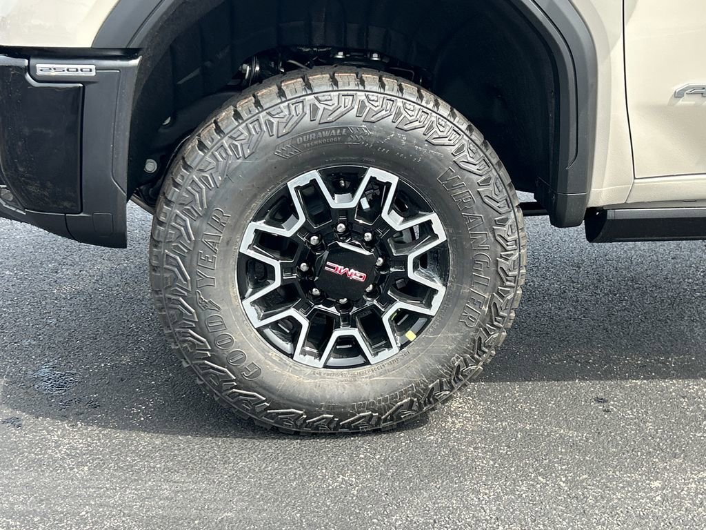 New 2026 GMC Sierra 2500 AT4X AWD/4WD image 12