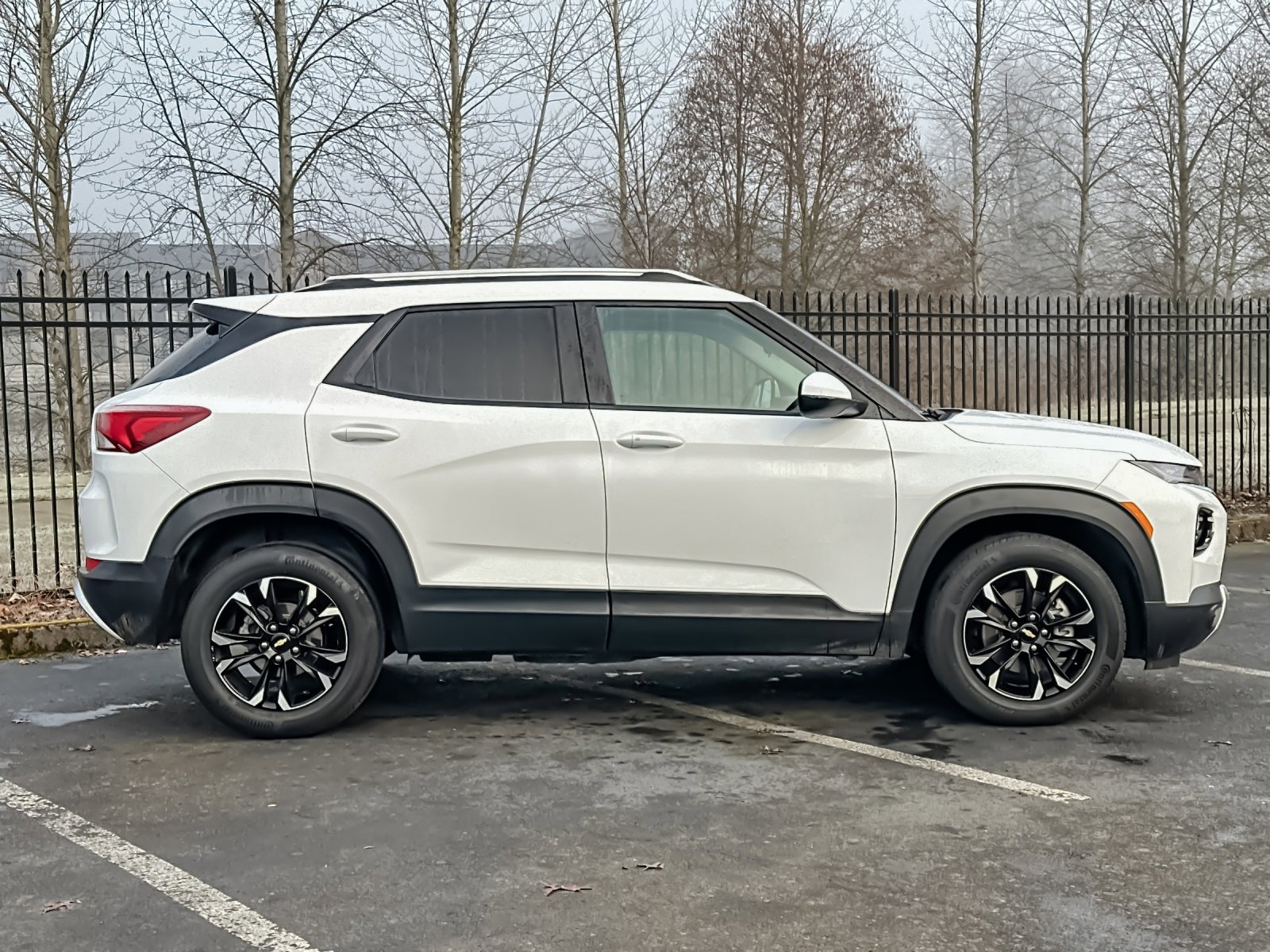 Used 2023 Chevrolet TrailBlazer LT image 3