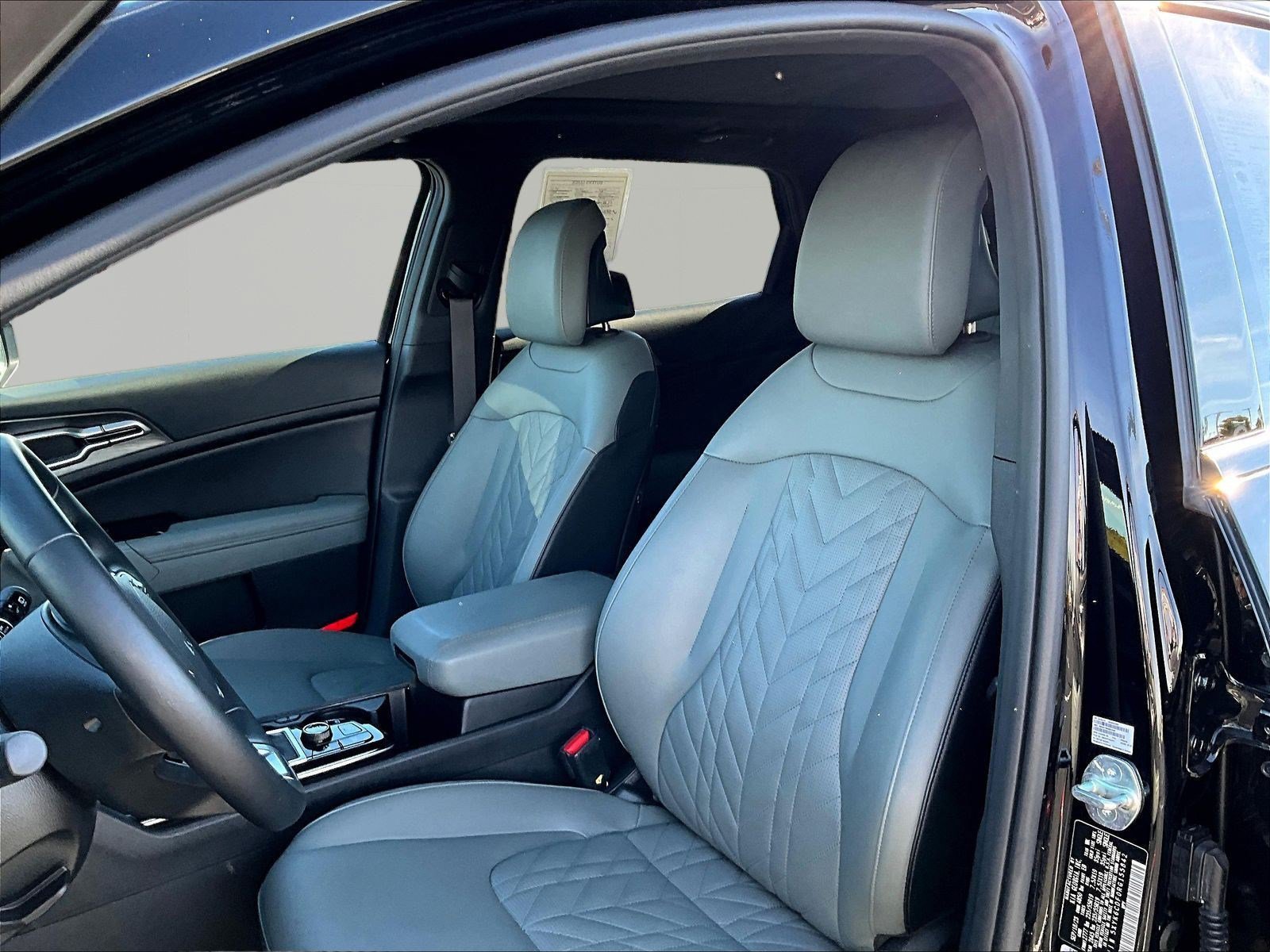 Used 2024 Kia Sportage X-Line w/ X-Line Premium Package AWD/4WD image 21