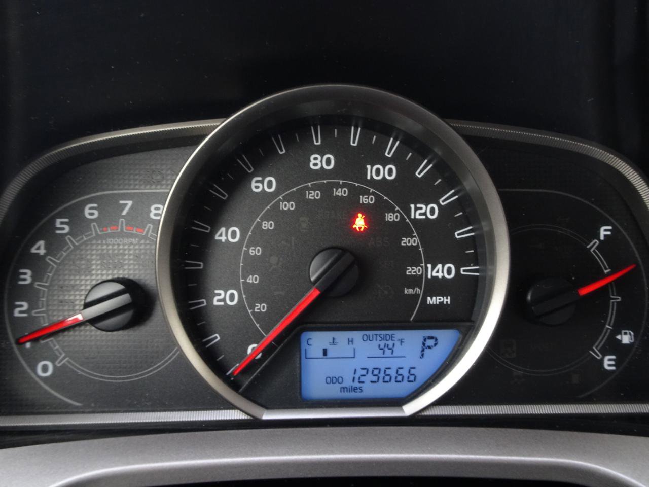 Used 2014 Toyota RAV4 XLE image 25