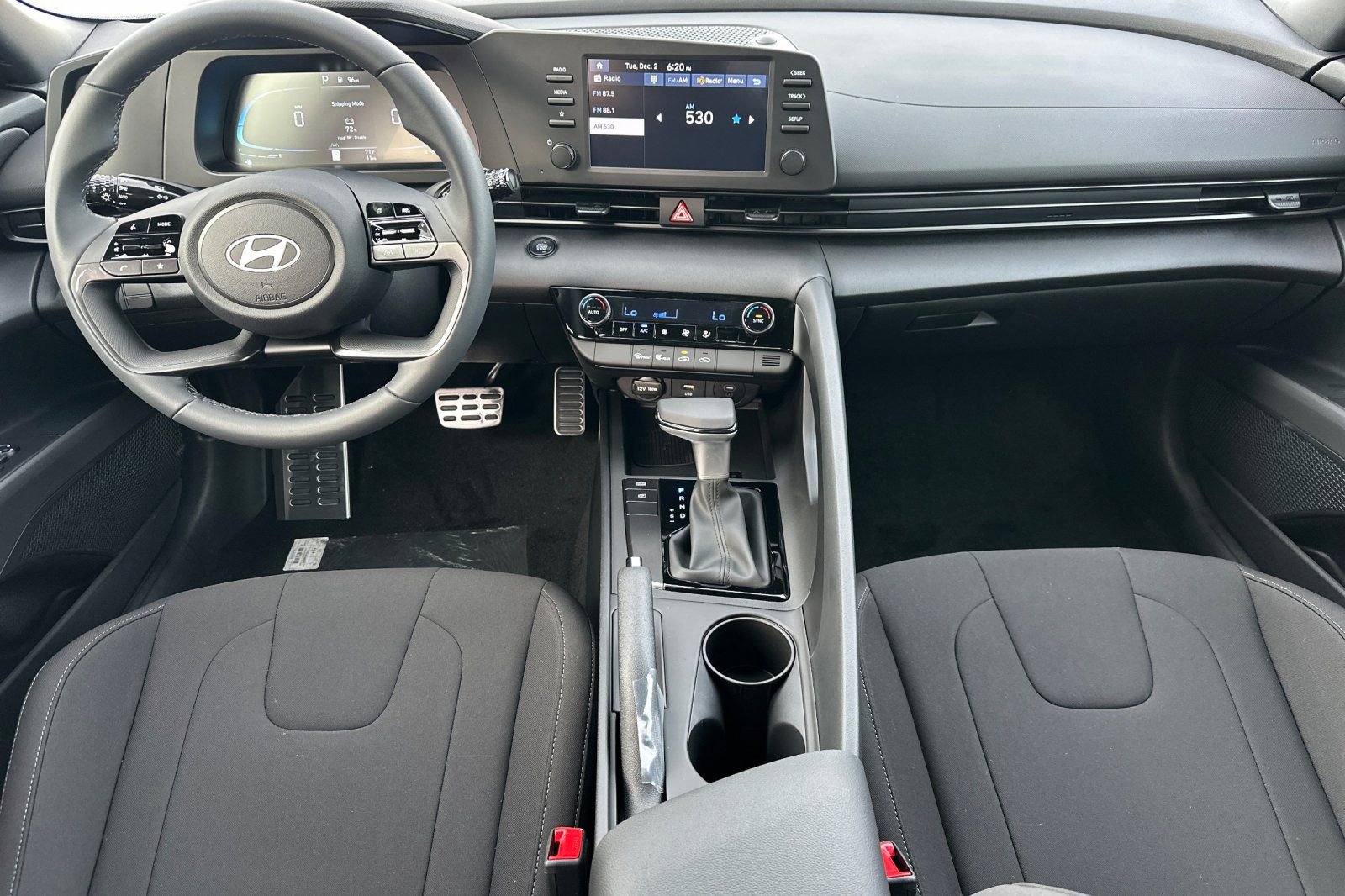 Used 2026 Hyundai Elantra Sport FWD image 16