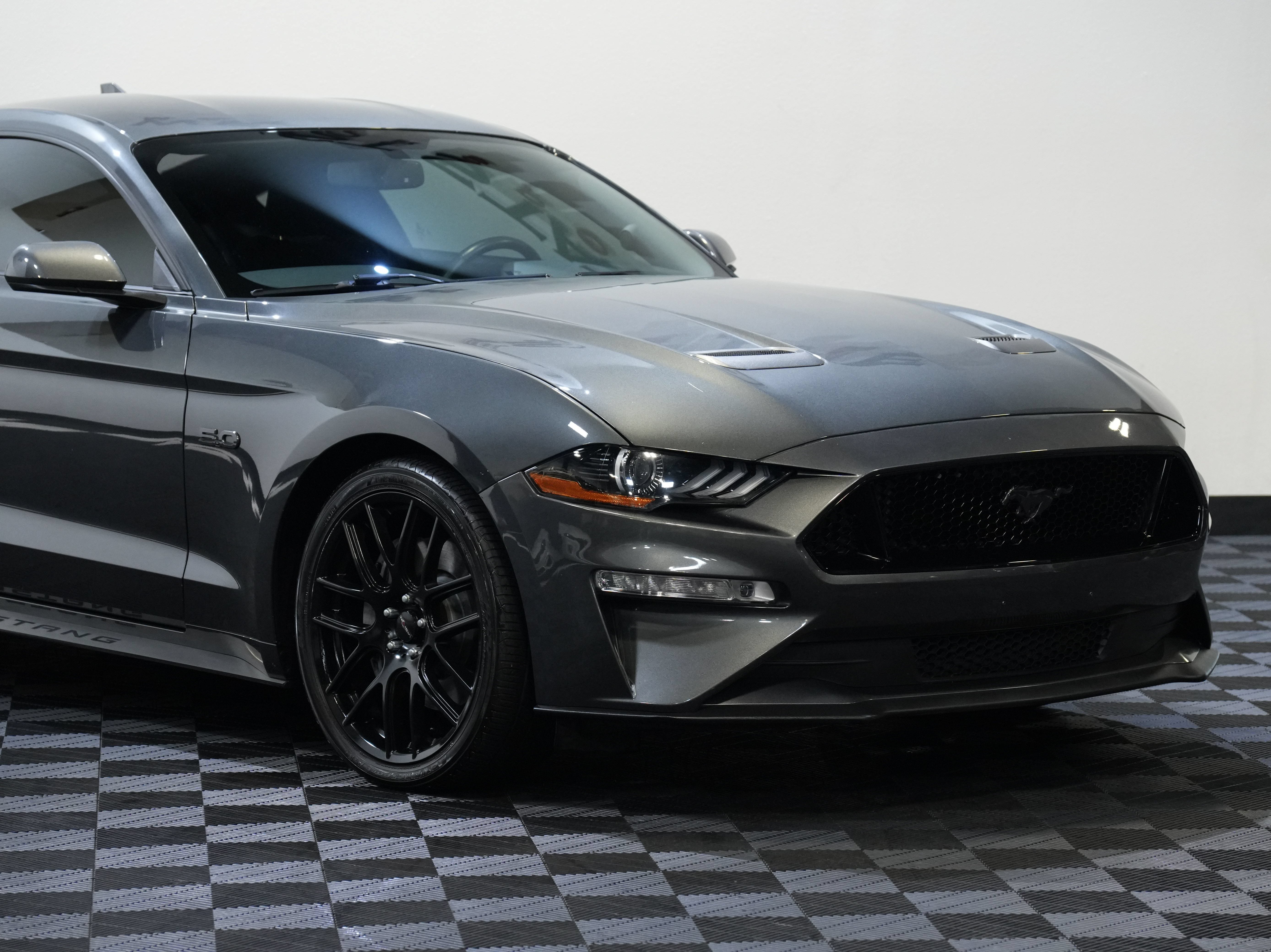 Used 2020 Ford Mustang GT RWD image 9