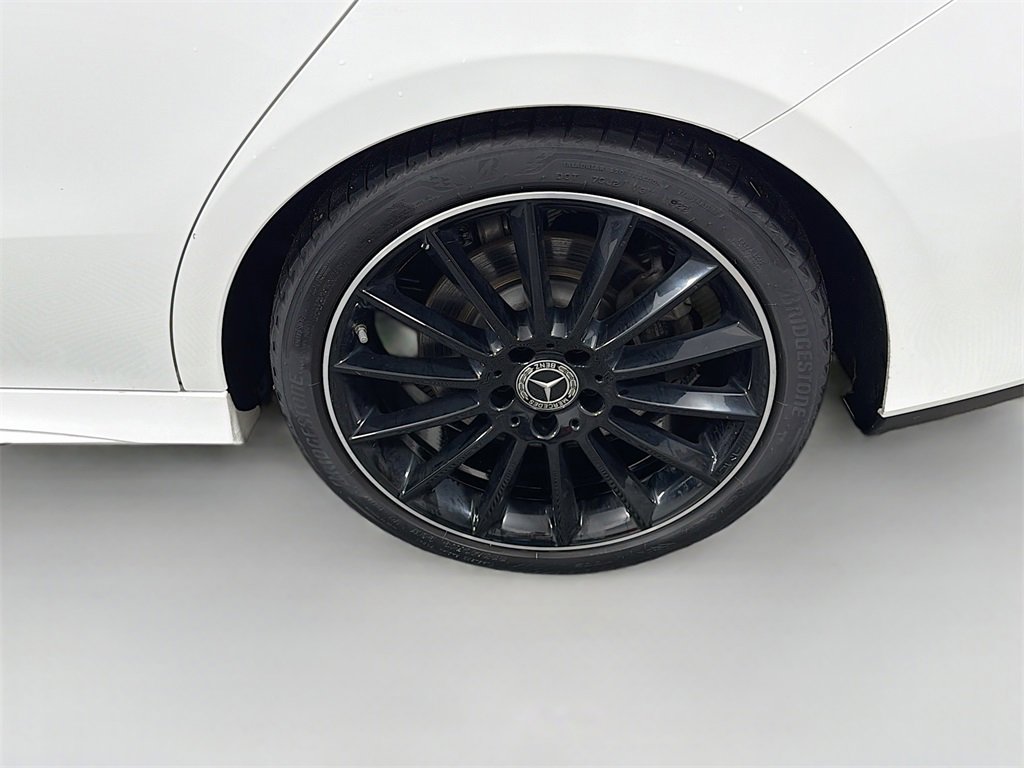 Used 2023 Mercedes-Benz CLA 250 4MATIC image 33