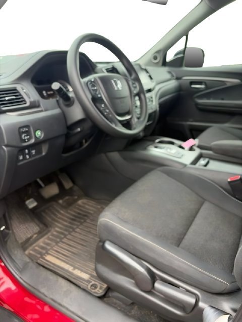 Used 2021 Honda Ridgeline Sport image 6