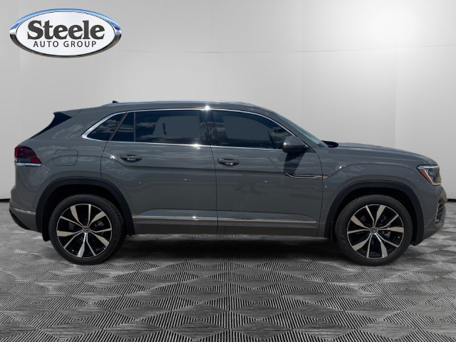 New 2026 Volkswagen Atlas Cross Sport SEL Premium R-Line AWD/4WD image 6