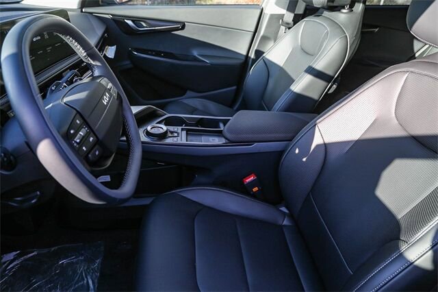 New 2025 Kia EV6 Wind image 15