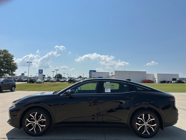 New 2026 Toyota Crown XLE image 5