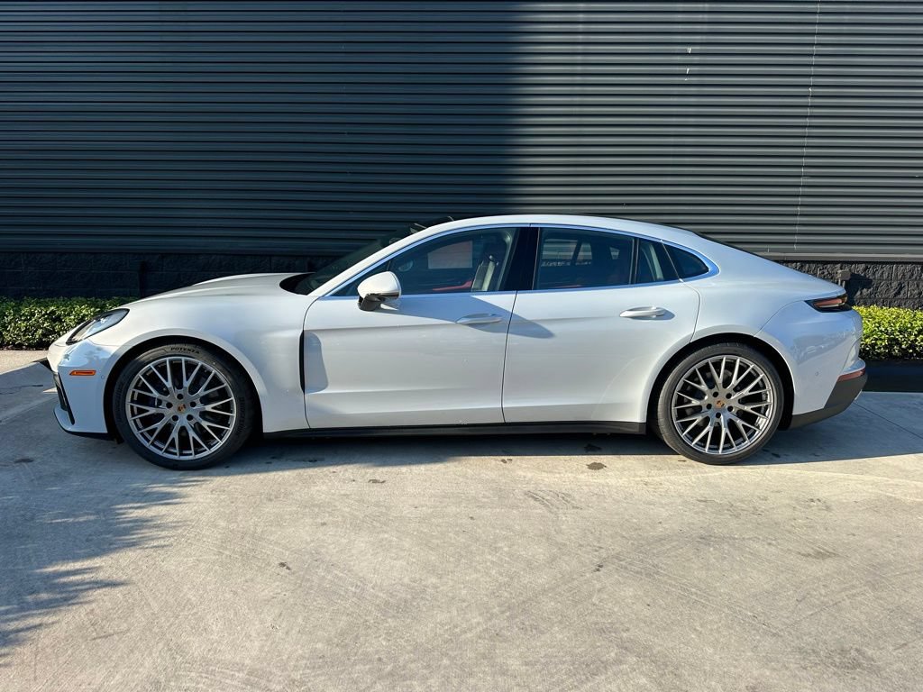 Used 2026 Porsche Panamera RWD image 2