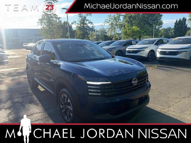 Certified 2025 Nissan Kicks SV AWD/4WD image 1