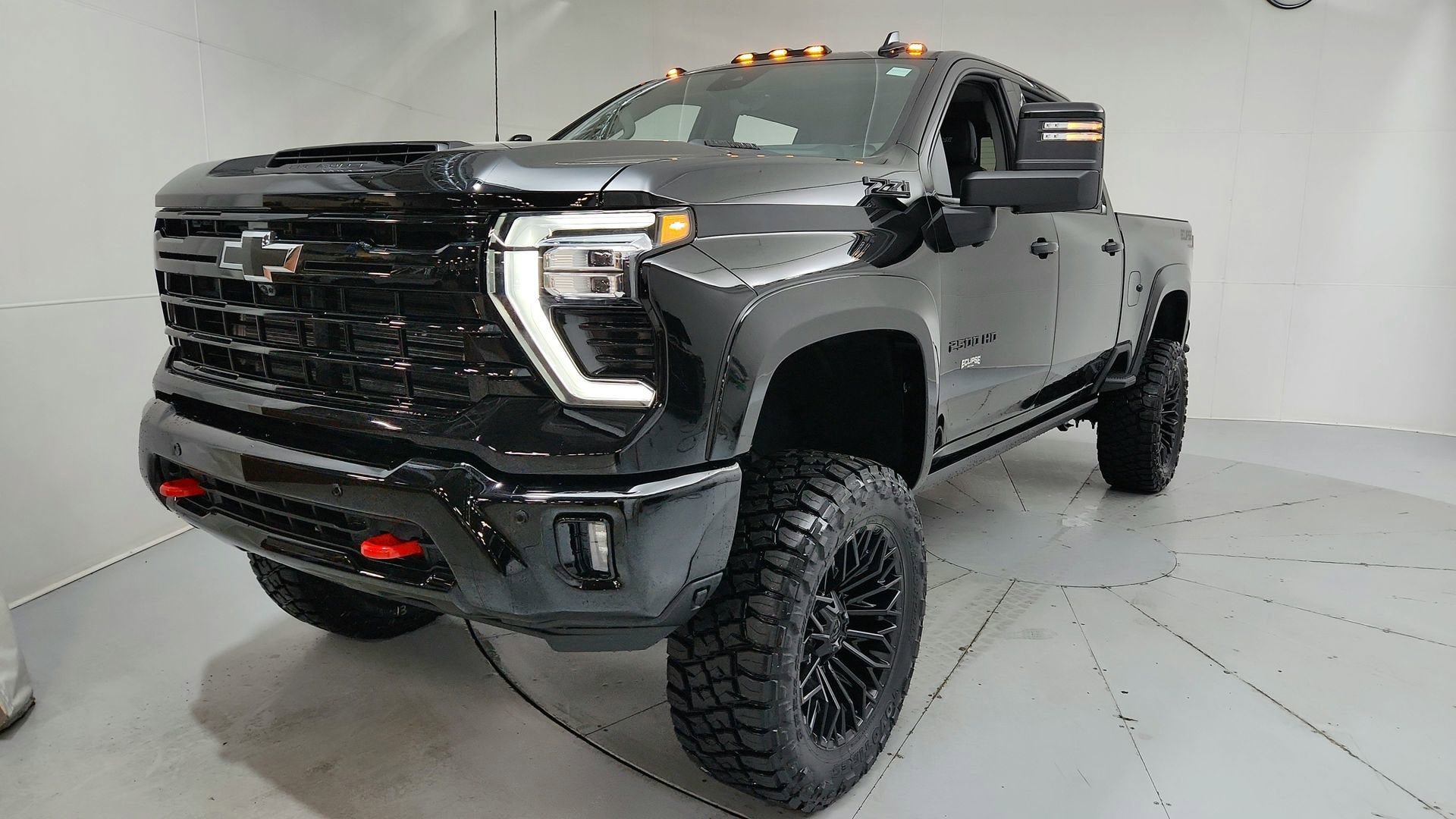 New 2026 Chevrolet Silverado 2500 LTZ w/ Trail Boss Package AWD/4WD image 1
