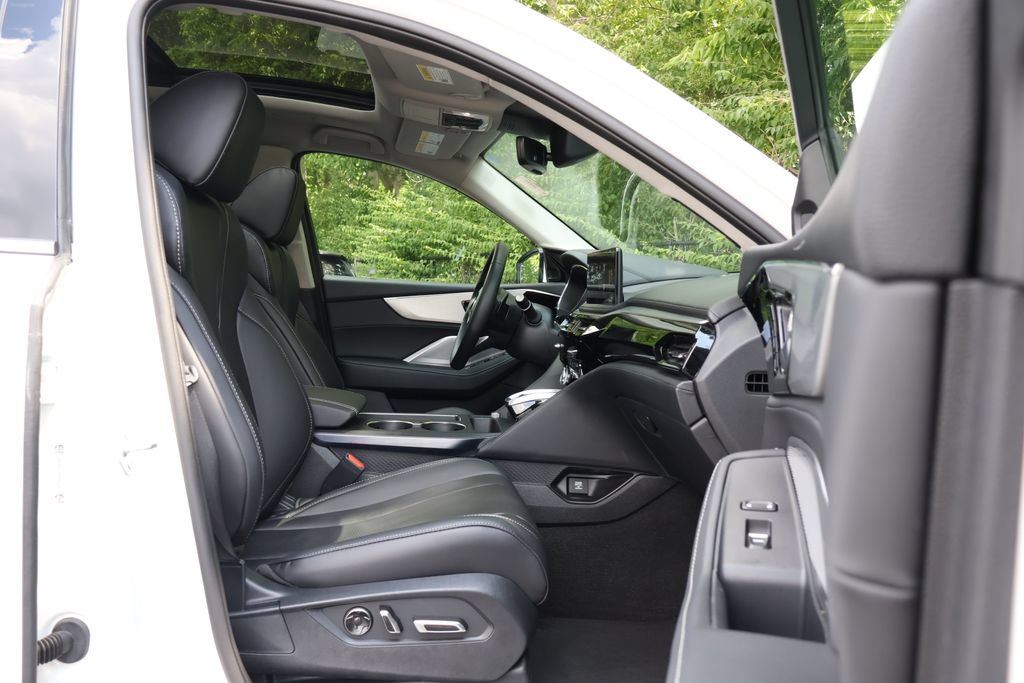 Used 2025 Acura MDX FWD w/ Technology Package image 47