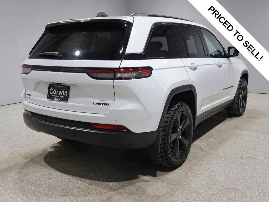 Used 2023 Jeep Grand Cherokee Limited w/ Black Appearance Package AWD/4WD video 2