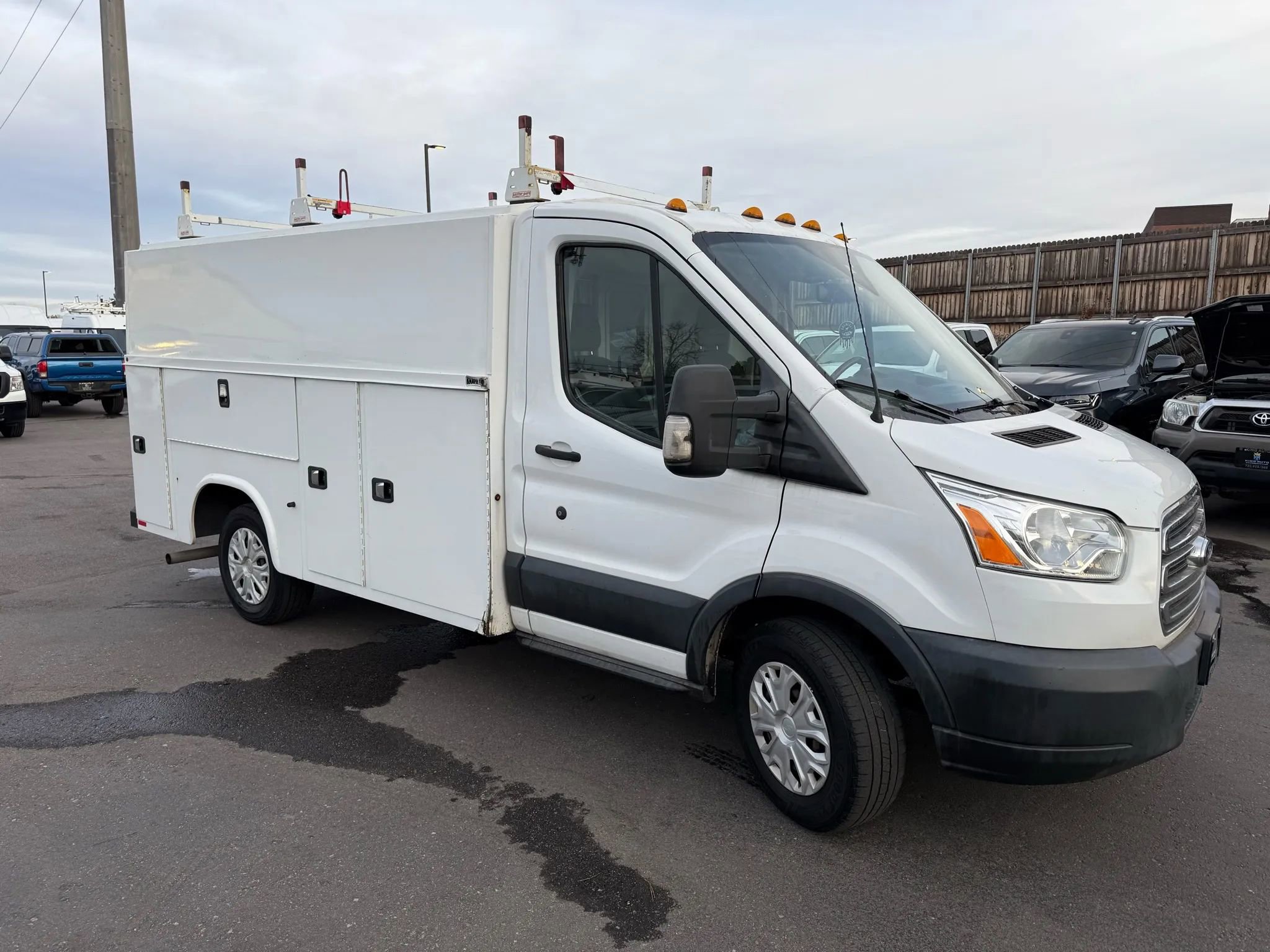 Used 2017 Ford Transit 350 350 HD Cutaway 138 w/ Interior Upgrade Package image 10
