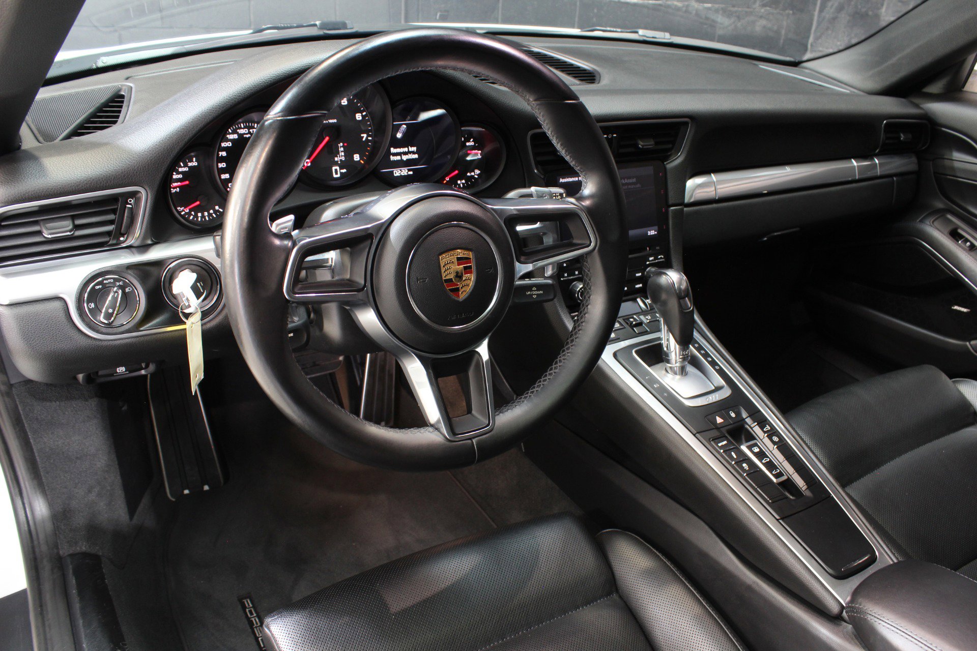 Used 2019 Porsche 911 Carrera RWD image 33
