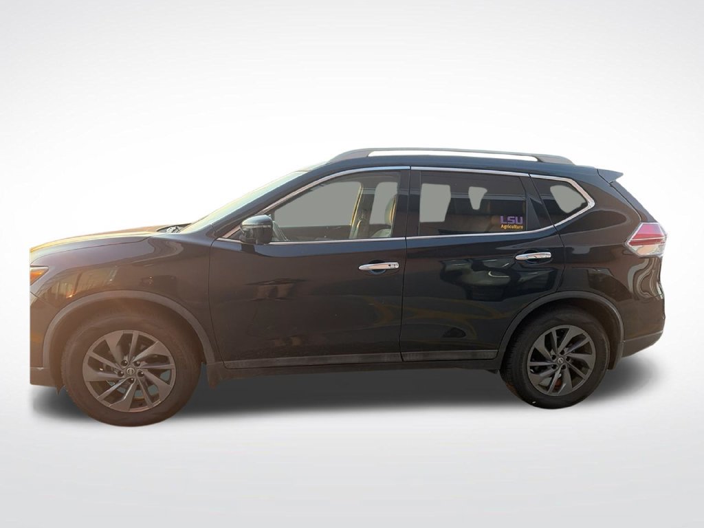 Used 2016 Nissan Rogue SL w/ SL Premium Package FWD image 2