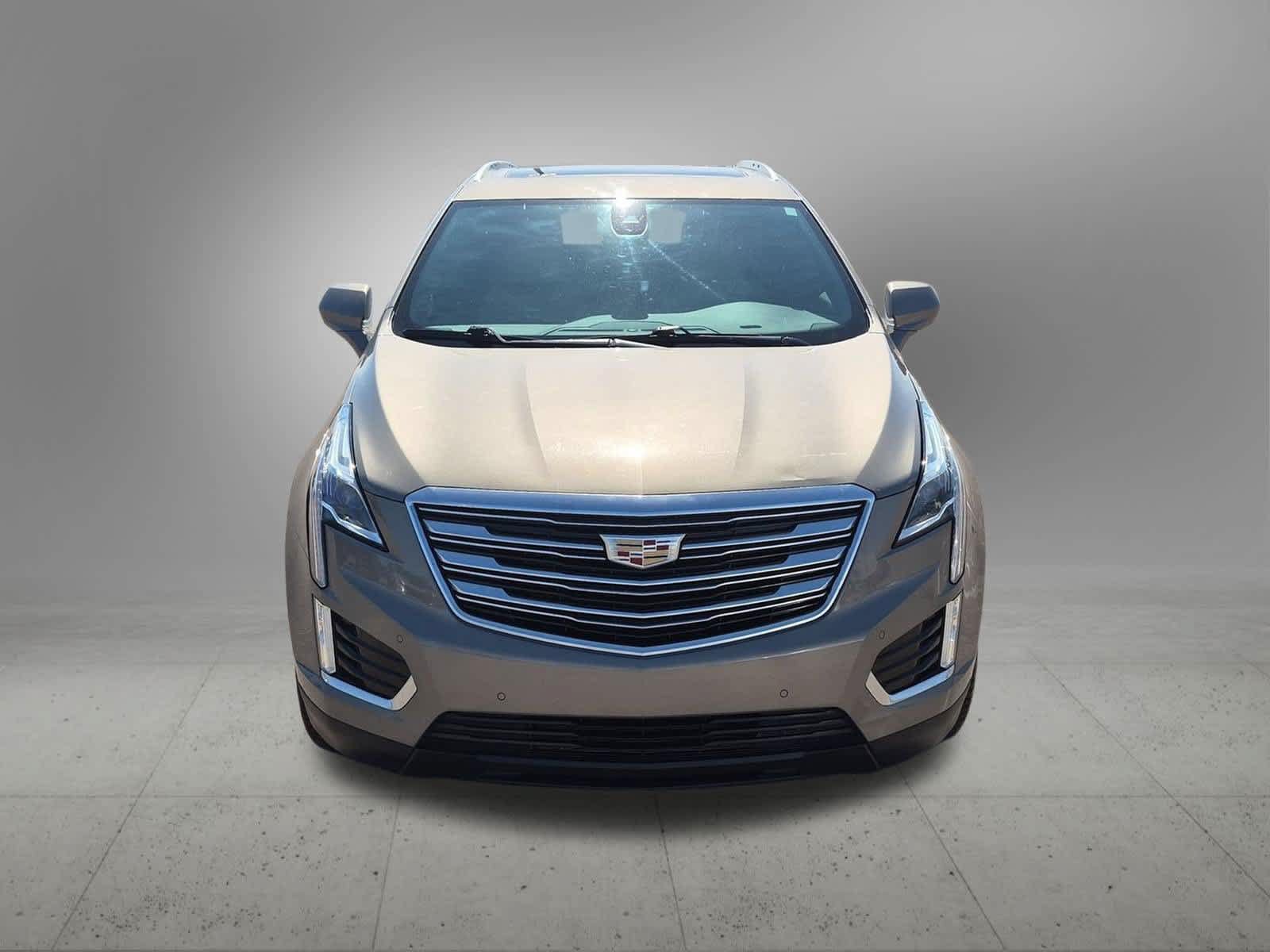 Used 2018 Cadillac XT5 Premium Luxury AWD/4WD image 9