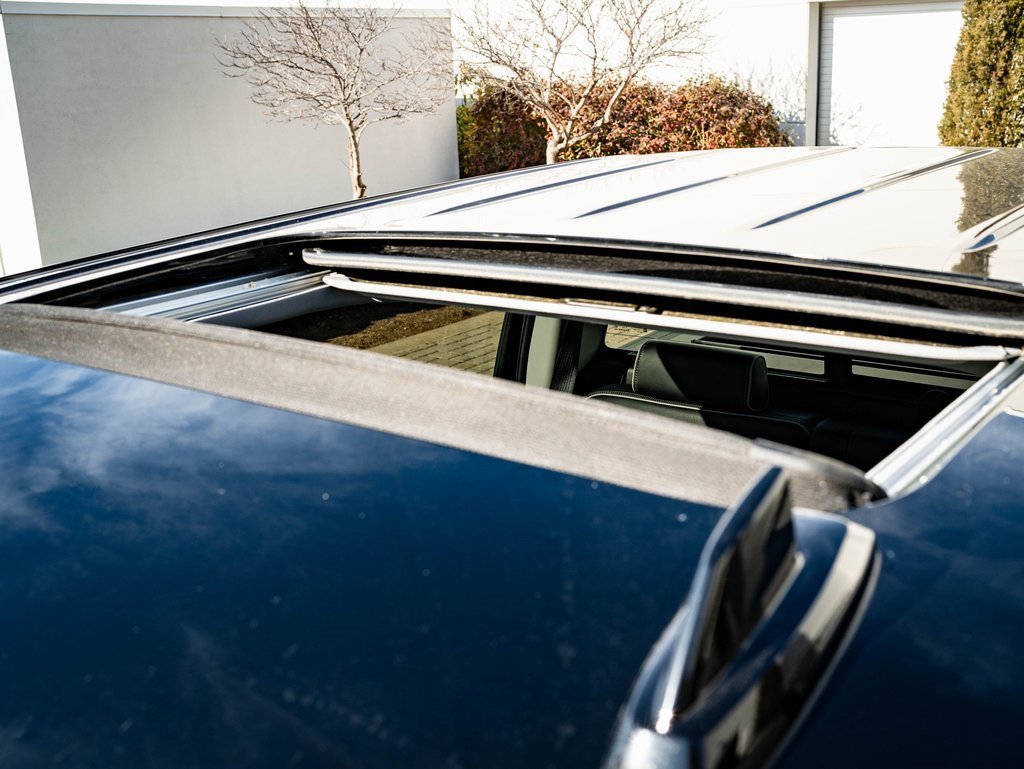 Used 2018 Chevrolet Silverado 2500 High Country image 14