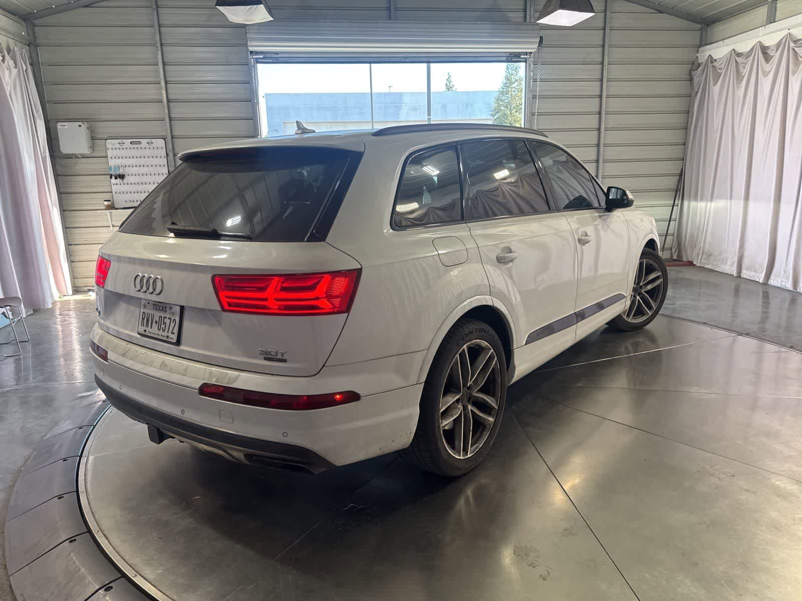 Used 2017 Audi Q7 3.0T Prestige w/ Prestige Package AWD/4WD image 5