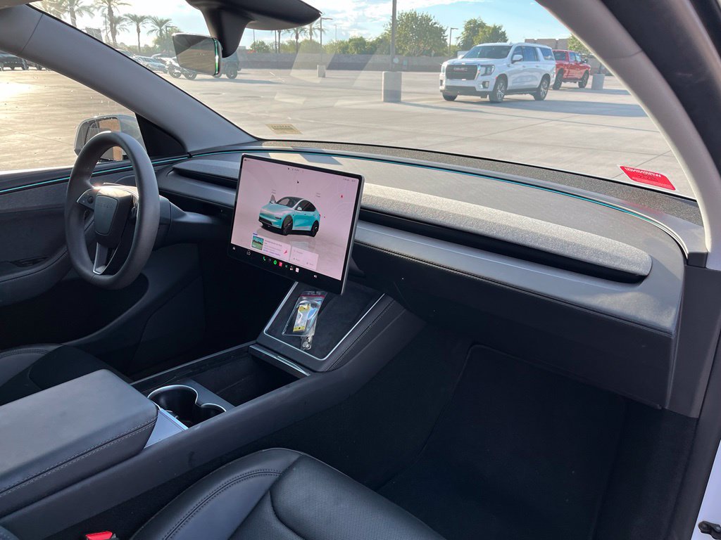 Used 2026 Tesla Model Y 2WD image 14