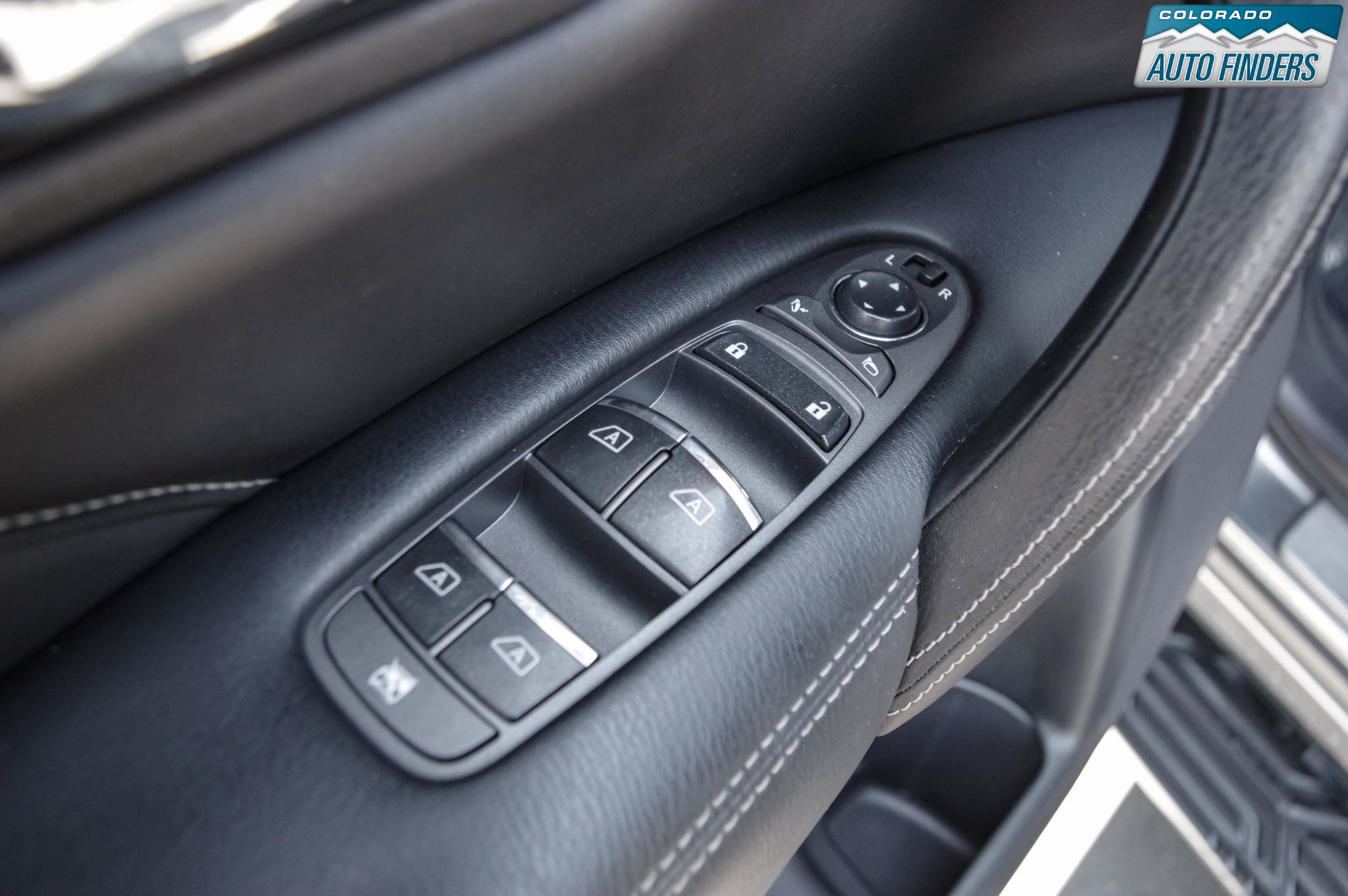 Used 2019 INFINITI QX80 Luxe w/ 22" Wheel Package AWD/4WD image 11