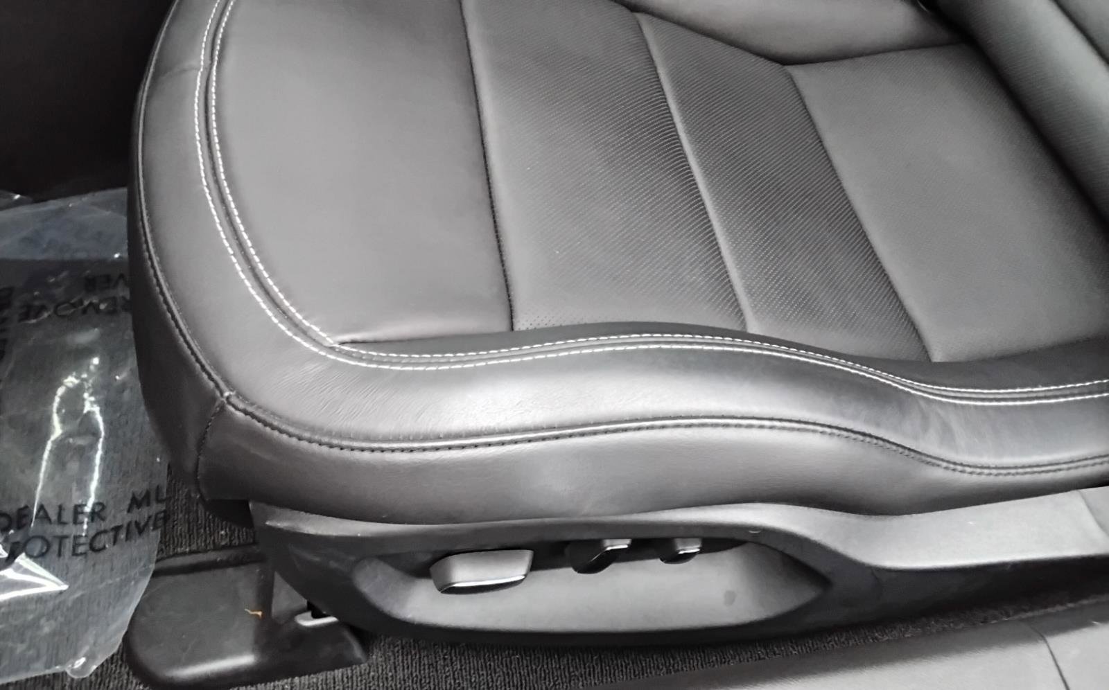 Used 2015 Chevrolet Corvette Z06 w/ 3LZ Preferred Equipment Group image 19