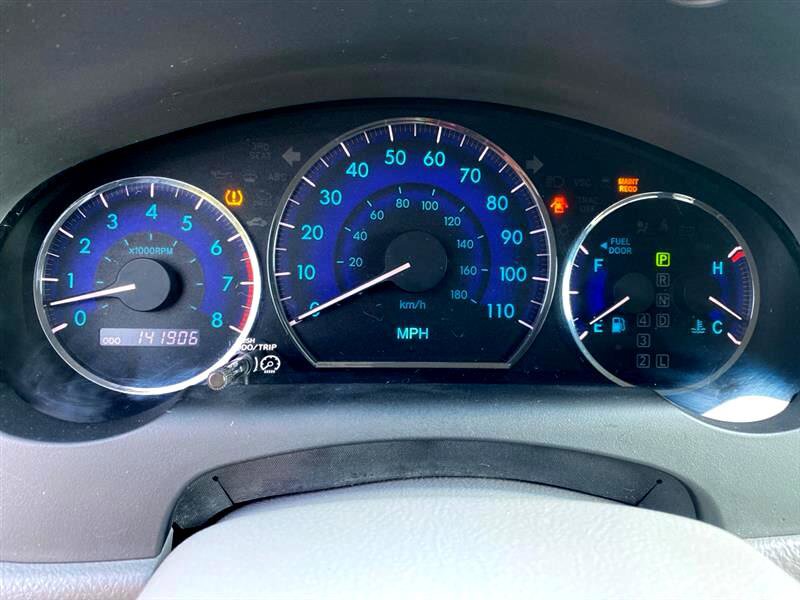 Used 2010 Toyota Sienna CE image 14