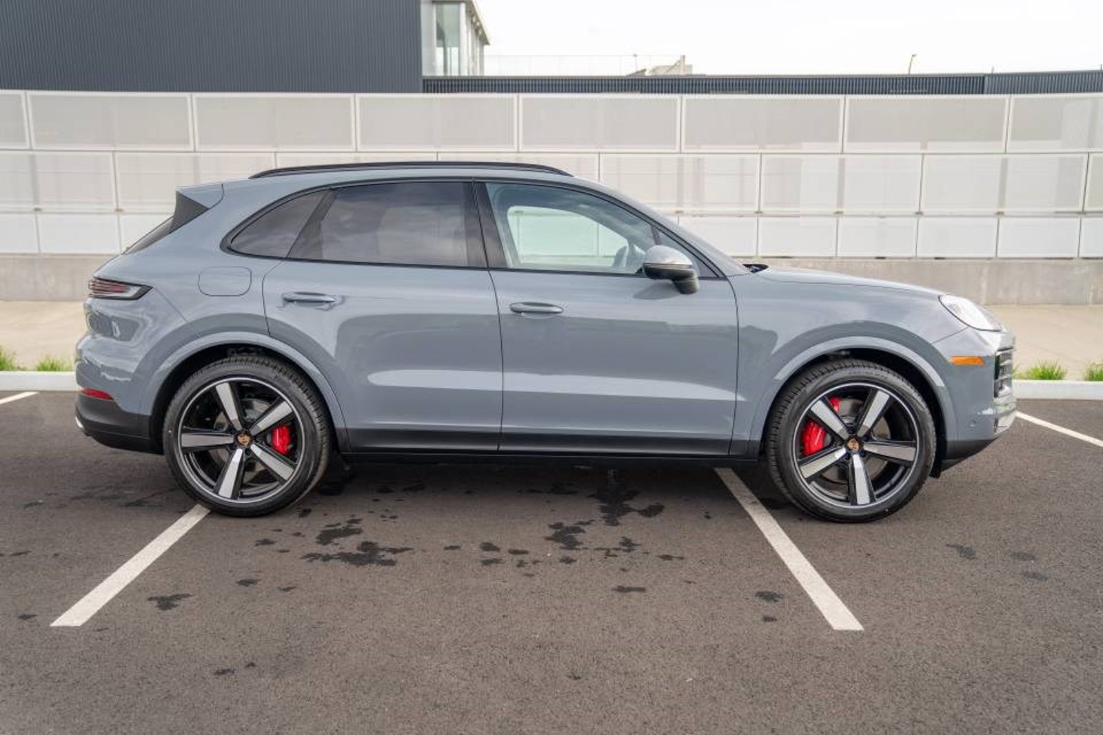 New 2026 Porsche Cayenne S AWD/4WD image 8