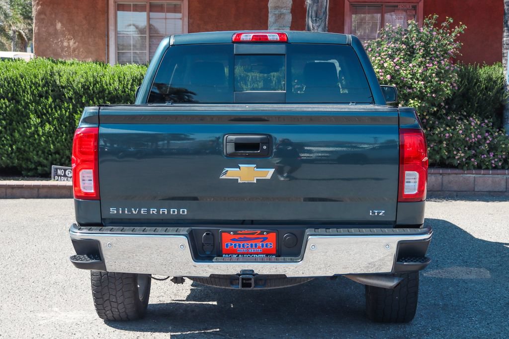 Used 2017 Chevrolet Silverado 1500 LTZ w/ Sport Package AWD/4WD image 7