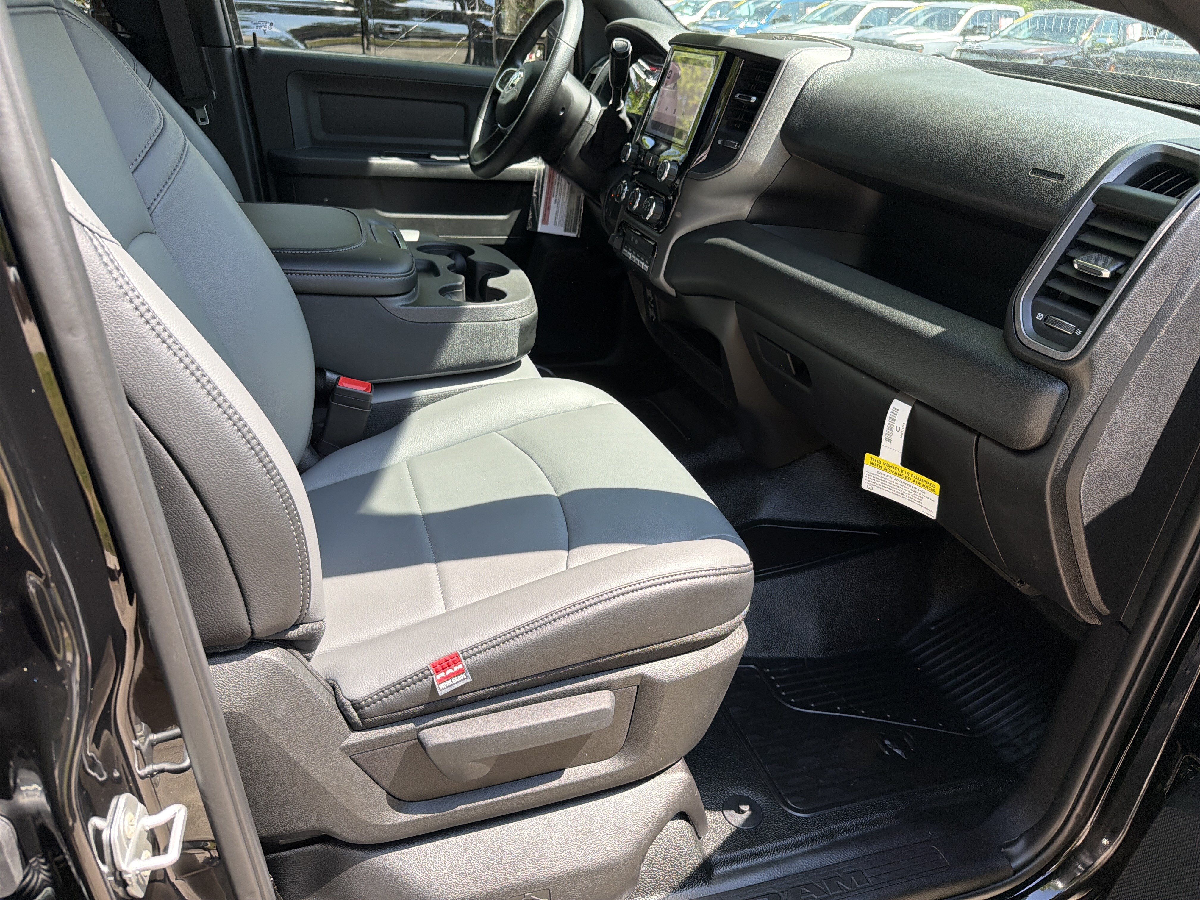 New 2026 RAM 3500 Tradesman AWD/4WD image 16