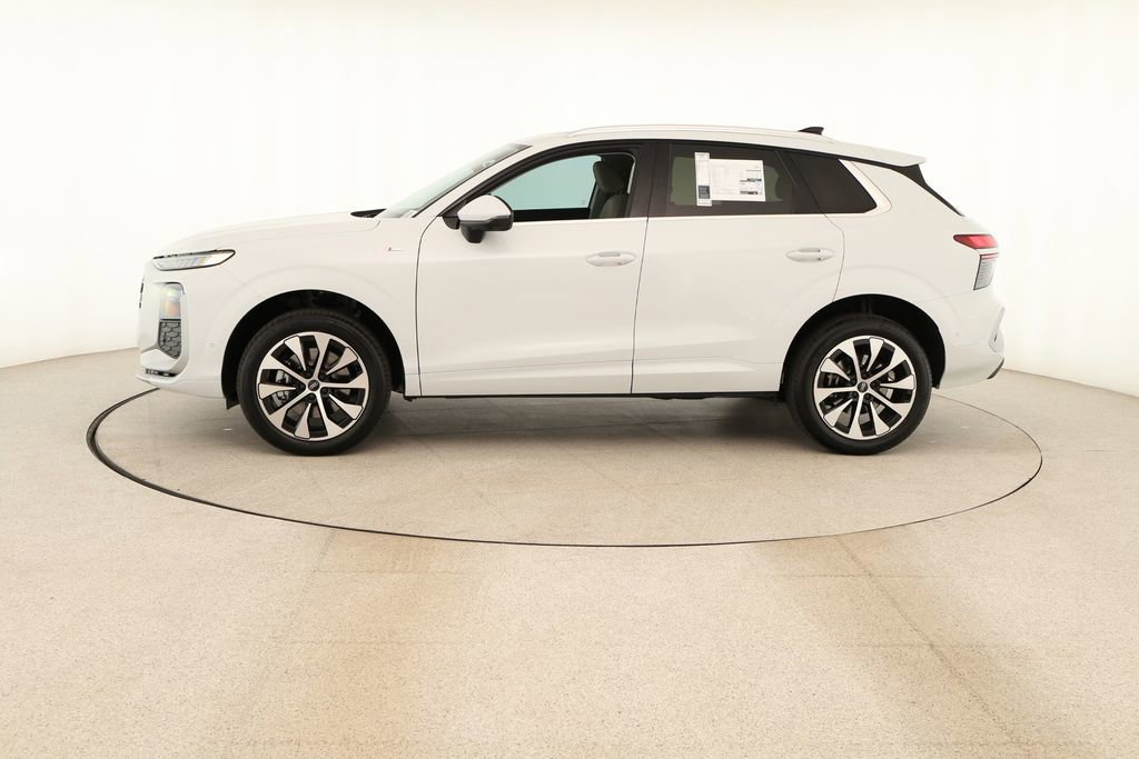 New 2026 Audi Q3 quattro 2.0T image 2