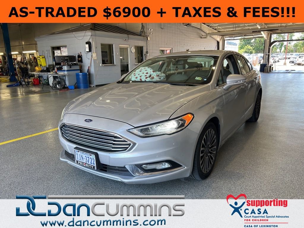 Used 2017 Ford Fusion SE w/ Fusion SE Technology Package