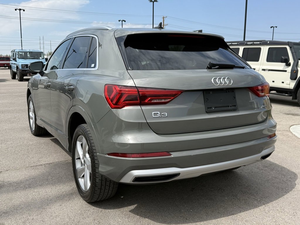 Used 2021 Audi Q3 2.0T Premium image 4