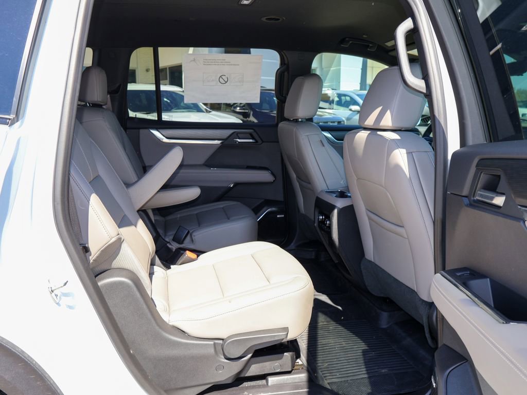 New 2026 GMC Acadia Elevation w/ Black Edition image 31