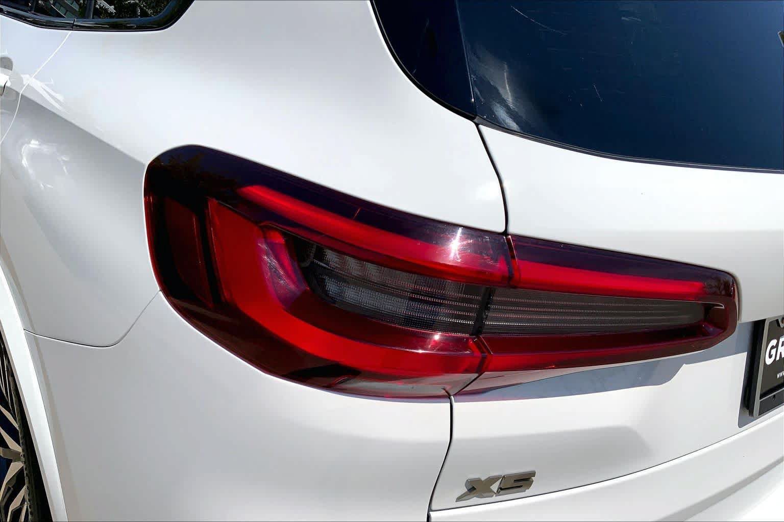 Used 2020 BMW X5 M50i w/ Executive Package AWD/4WD image 27