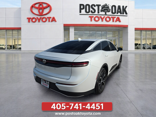 Used 2023 Toyota Crown AWD/4WD image 7
