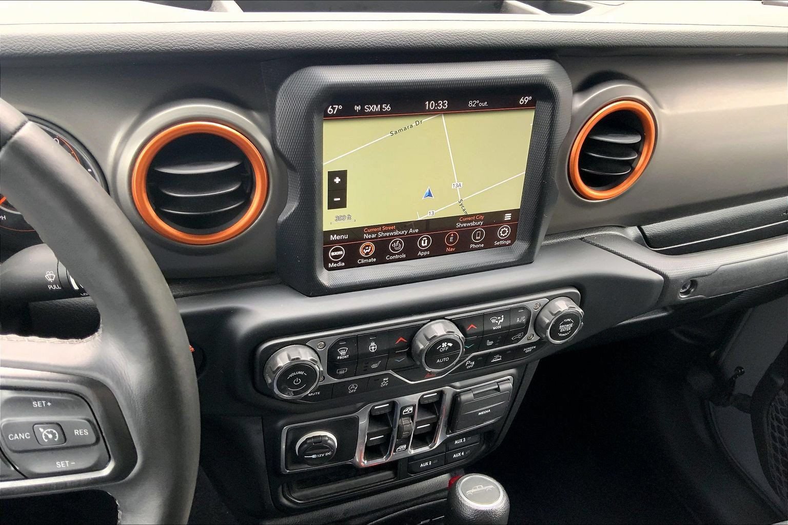 Used 2021 Jeep Gladiator Sport AWD/4WD image 5
