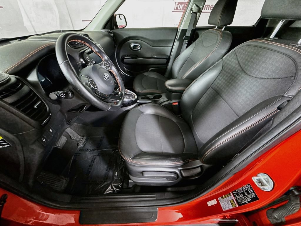 Used 2019 Kia Soul ! FWD image 23