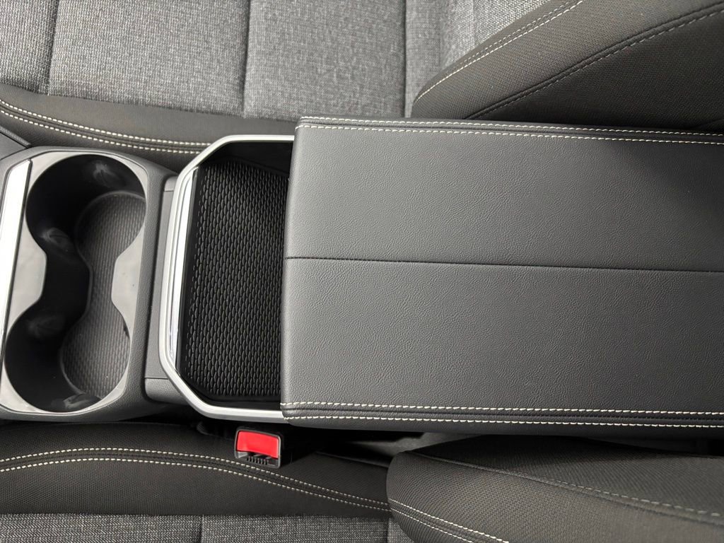 New 2026 GMC Terrain Elevation w/ Black Edition image 28