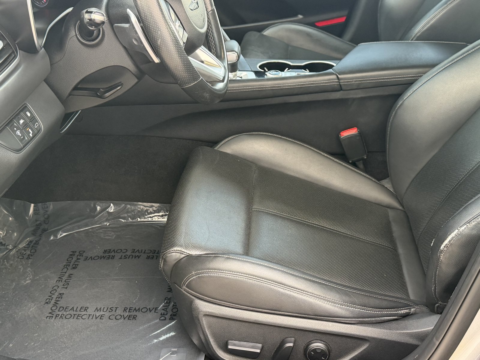 Used 2020 Genesis G70 2.0T RWD image 18